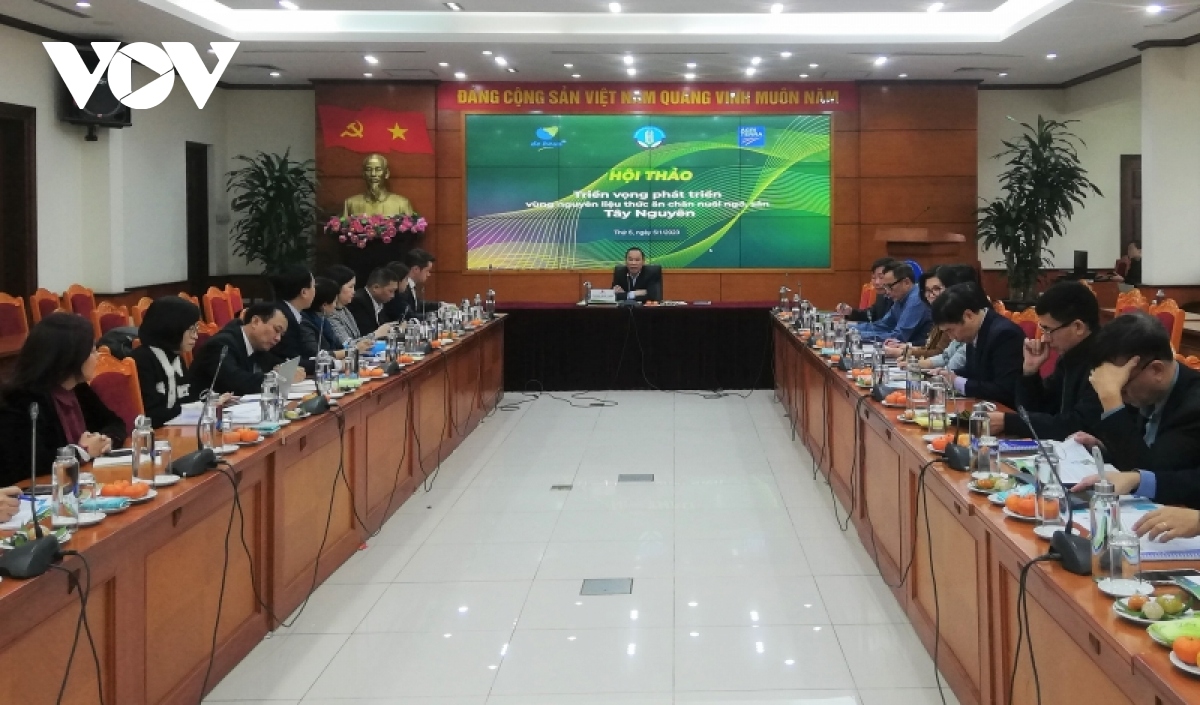 Xây dựng vùng nguyên liệu thức ăn chăn nuôi quan trọng nhất là đầu ra